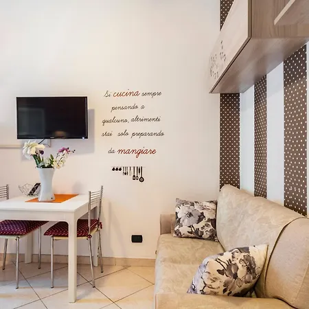 Appartement Stile E Comfort A A Due Passi Da Milano